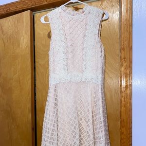 pretty pink and white lace dress